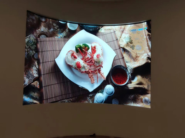 云南室内P2.5弧形LED屏