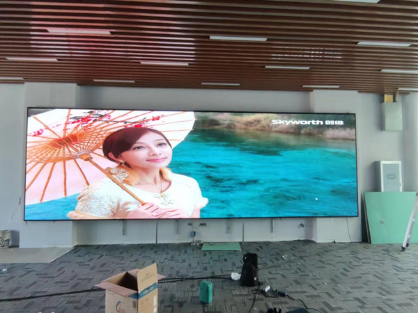 云南P1.53led小间距屏安装案例